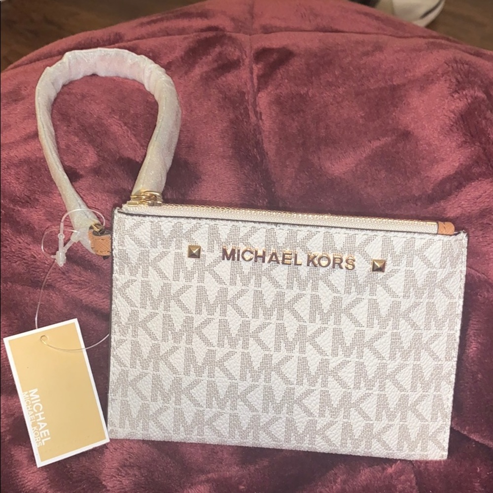 Michael Kors Wristlet